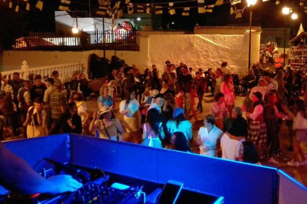 DJ Nito Hernández · Fiestas con DJ en pueblos de Navarra